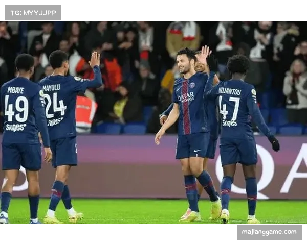 巴黎圣日耳曼5比0横扫雷恩 克瓦拉茨赫利亚独中两元