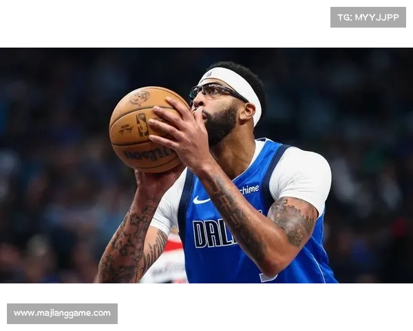 德雷克莱夫利右脚手术赛季报销 独行侠内线防守屏障彻底瓦解